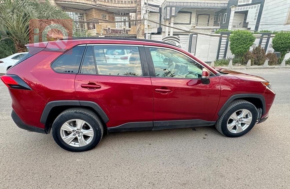 تويوتا راف 4